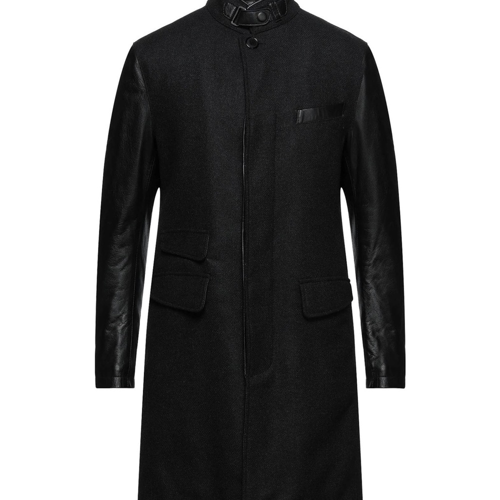 Men’s Wool coat with leather sleeves￼ Matchless size 3X Small Read description.